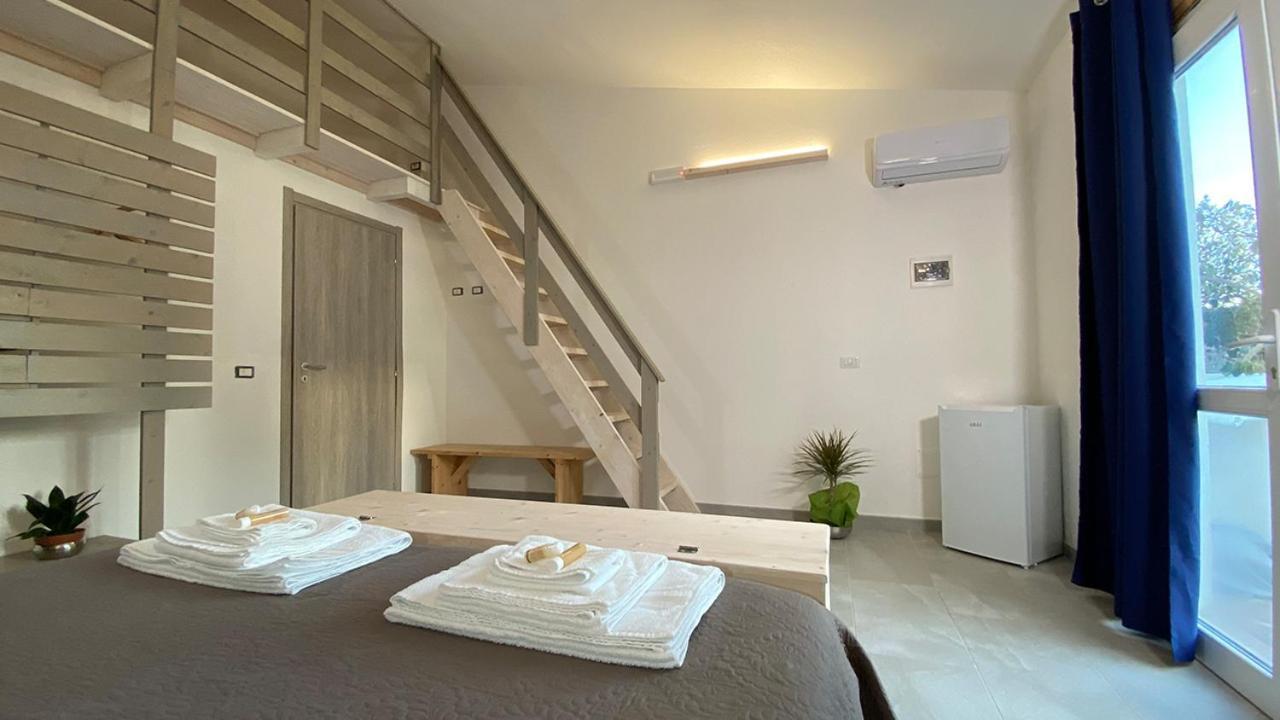 I Tre Schen Hotel Calasetta Exterior photo