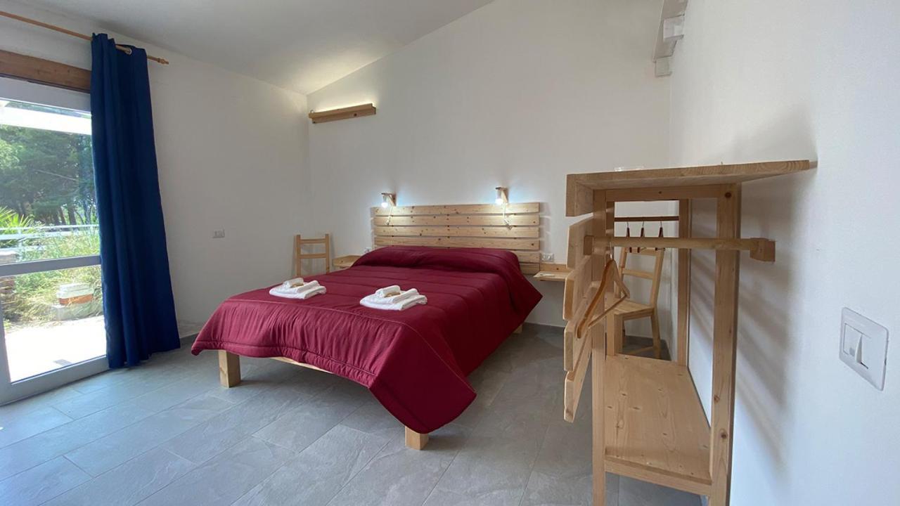 I Tre Schen Hotel Calasetta Exterior photo